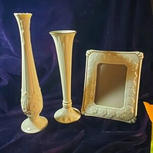 Chic Ivory Ceramic Frame and Vase Set